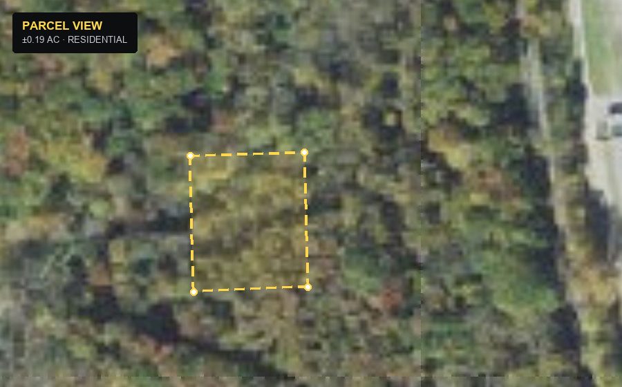 Aerial parcel view of a single-family residential lot